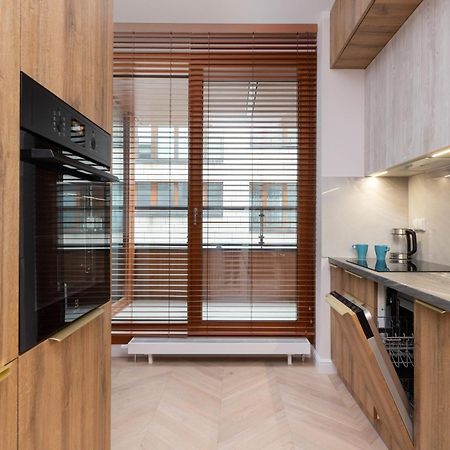 Lux Apartment Niemcewicza With Ac & Balcony Warsaw Ochota By Noclegi Renters Bagian luar foto