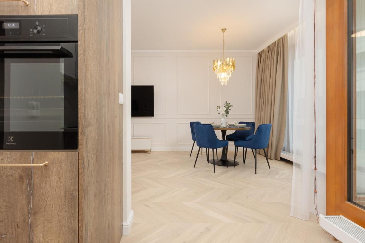 Lux Apartment Niemcewicza With Ac & Balcony Warsaw Ochota By Noclegi Renters Bagian luar foto